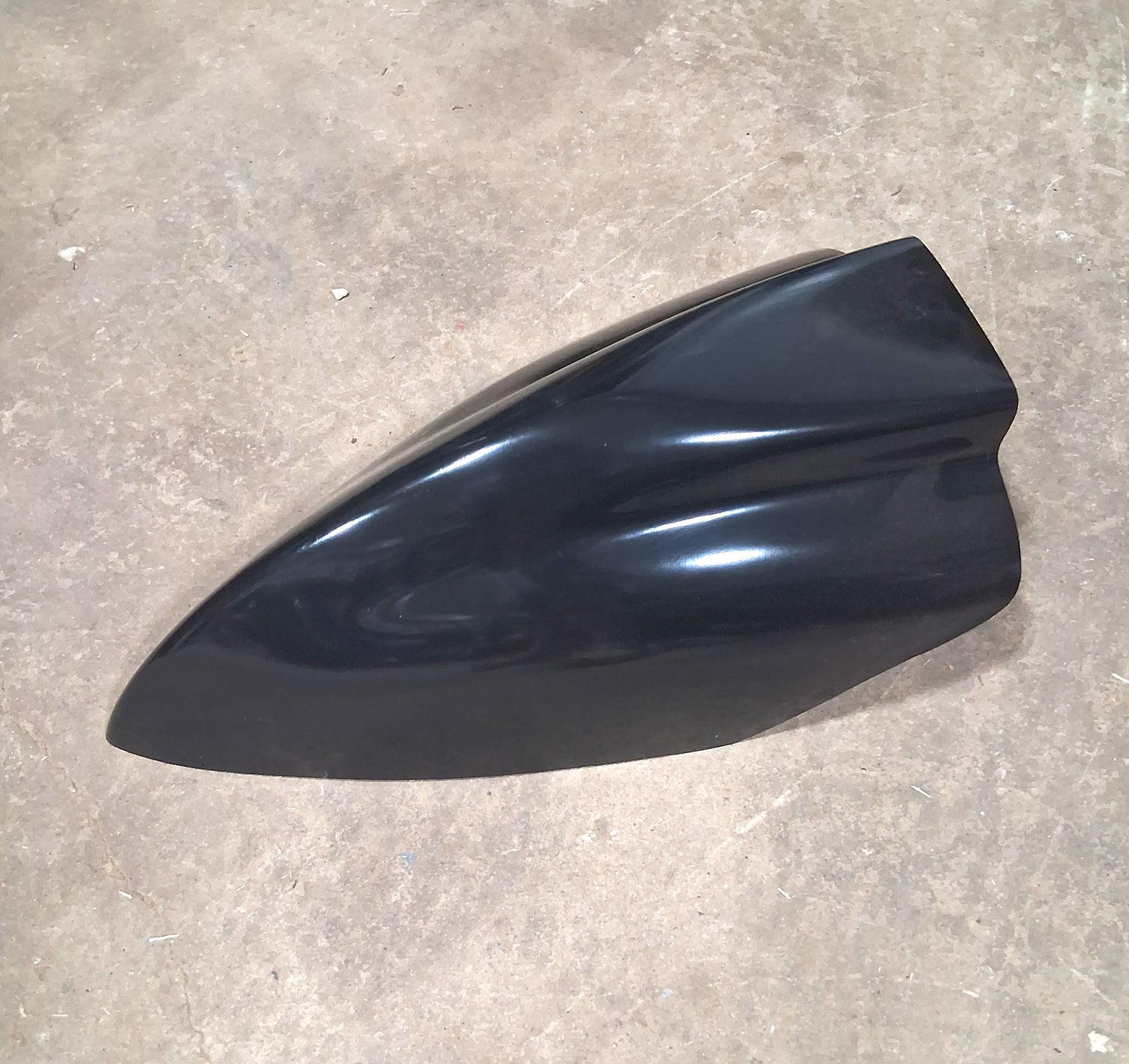 Tail, Low Profile, Black