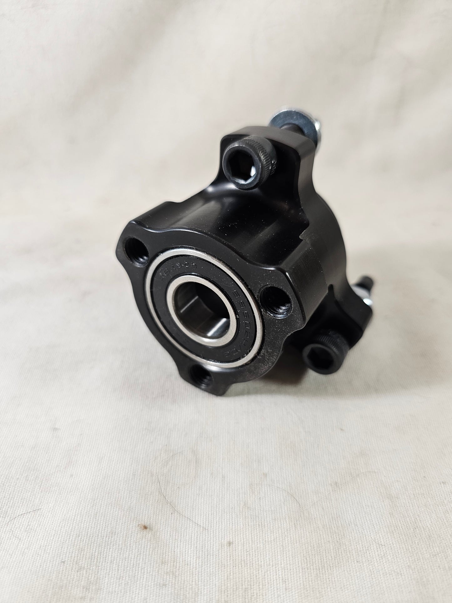Front Wheel Hub for Left Front Brake